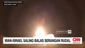 VIDEO: Iran-Israel Saling Balas Serangan Rudal
