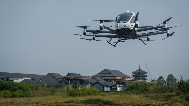 Prestige Aviation mengatakan menggunakan EHang 216 S jauh lebih murah dari helikopter.