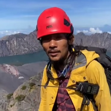 Sosok Agam, Guide Gunung Rinjani yang Viral Usai Evakuasi Juliana Marins
