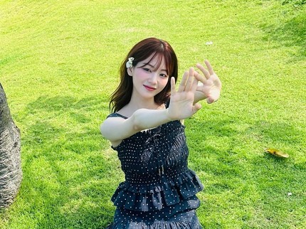 Ide OOTD Dress di Bali ala Choi Yi Hyun, Bintang Drakor Head Over Heels