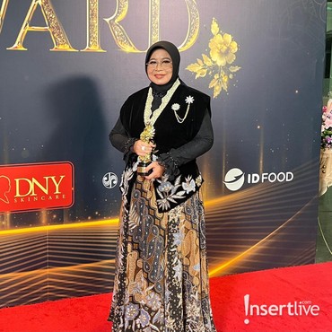Denny Rachmawati Raih Penghargaan Inspiring Woman in Social Compassion Kartini Awards 2025