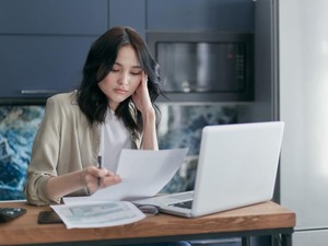 Bukan Boros, Ini 5 Kebiasaan yang Diam-diam Makan Banyak Uang
