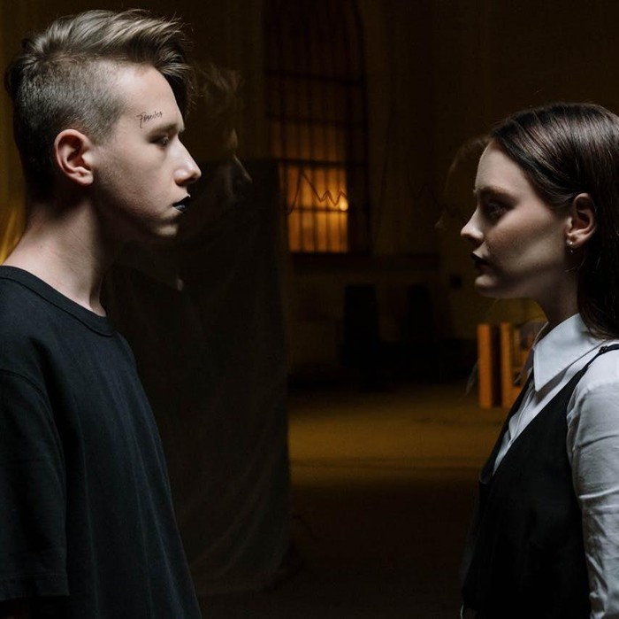 Bagi sebagian orang, waktu bersama jauh lebih berarti daripada hadiah atau kata manis. Waktu berkualitas bukan hanya soal duduk bareng, tapi benar-benar hadir dan fokus./foto:pexels.com/cottonbro studio