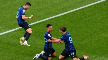 FOTO: Inter Milan Hancurkan River Plate