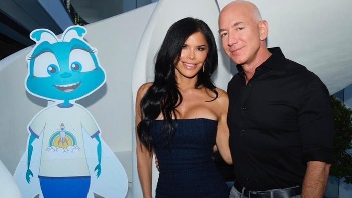 img-title 4 Hal Menarik Pernikahan Jeff Bezos & Lauren Sanchez, Serba Rahasia sampai Tuai Kritik