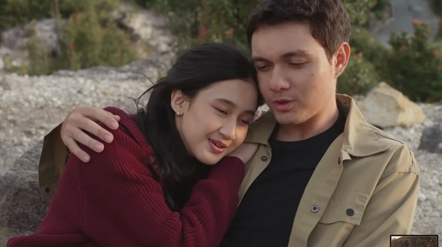 Keisya Levronka dan Nyoman Paul Keisya Levronka dan Nyoman Paul