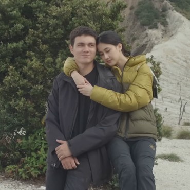 Lirik Lagu Denganmu Saja - Keisya Levronka dan Nyoman Paul