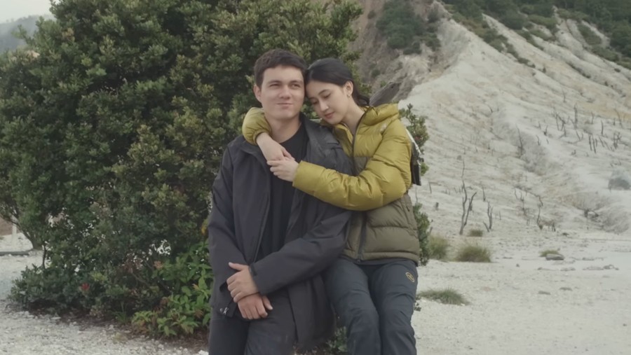 Keisya Levronka dan Nyoman Paul