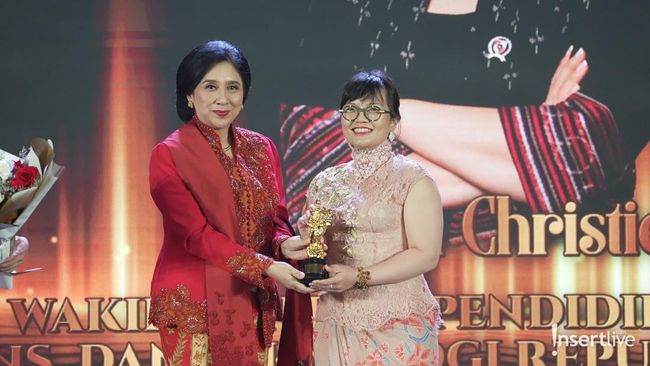 Deretan Menteri dan Wamen Perempuan Inspiratif Raih Penghargaan di Ajang Kartini Awards 2025