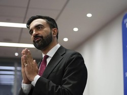 Sindiran Trump ke Politikus Muslim Cawalkot New York