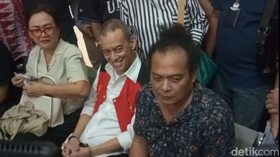 Fariz RM saat menjalani sidang di Pengadilan Negeri Jakarta Selatan.