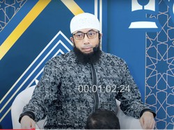Pernyataan Lengkap Ustaz Khalid Basalamah Usai Dipanggil KPK