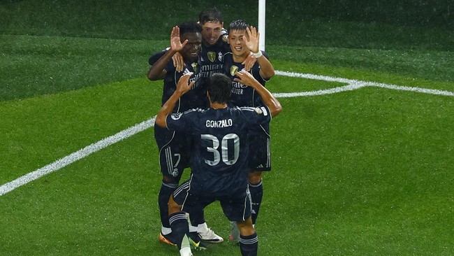 Berikut jadwal pertandingan babak 16 besar Piala Dunia Antarklub 2025 yang akan diikuti klub-klub dari Eropa, Amerika Selatan, hingga Asia dan Amerika.