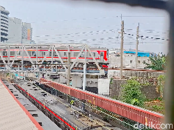 Video Keunikan Stasiun Kampung Bandan, Punya 2 Jalur di Atas dan Bawah