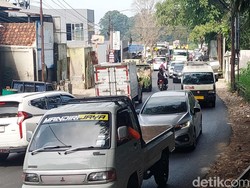 Long Weekend, Kawasan Lembang Ramai Diserbu Wisatawan