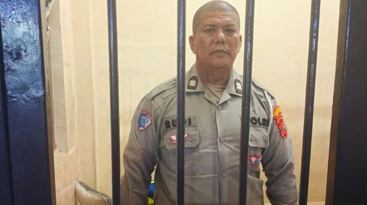 Viral Polisi di Medan Pungli Pemotor Rp100 Ribu Kini Ditahan