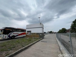 Pria Bersimbah Darah di Terminal Arjosari Malang Diduga Anggota TNI