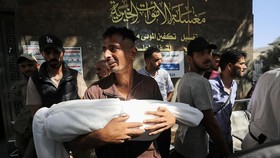 FOTO: 62 Warga Gaza Tewas di Bunuh Zionis Israel dalam Sehari