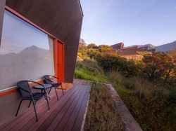 Menginap di Artotel Cabin Bromo, Sensasi Sunrise yang Magis