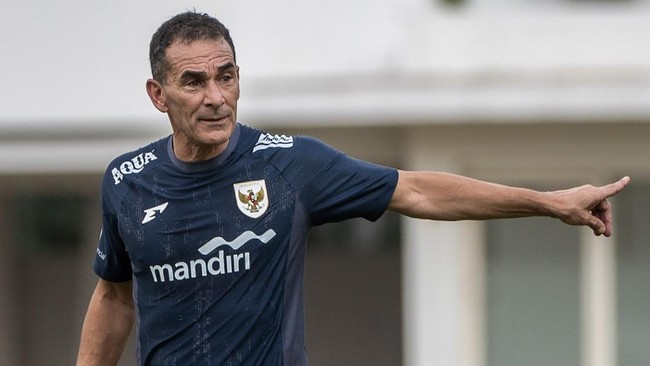 Timnas Indonesia U-23 akan tampil di Piala AFF U-23 2025 tanpa menjalani pertandingan uji coba. Cukup percaya dirikah Gerald Vanenburg?