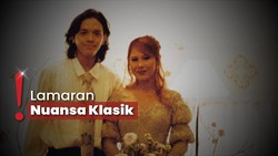 Momen Lamaran Nadin Amizah yang Romantis dan Intim