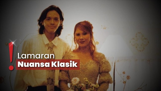 Momen Lamaran Nadin Amizah yang Romantis dan Intim
