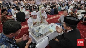 FOTO: Nikah Massal 100 Pasangan di Masjid Istiqlal