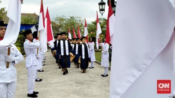 FOTO: Pelepasan Siswa SMA Unggulan CT Arsa Foundation Sukoharjo