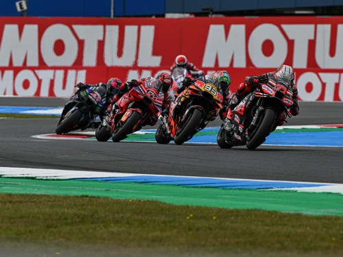FOTO: Parade Jatuh di Hari Pertama MotoGP Belanda
