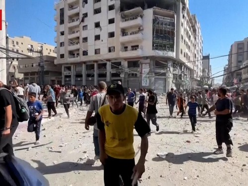 VIDEO: Israel Terus Membabi Buta, Rudal Penampungan Pengungsi di Gaza