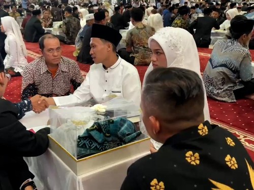 VIDEO: Kemenag Gelar Nikah Massal di Istiqlal, 100 Pasangan Ikut Serta