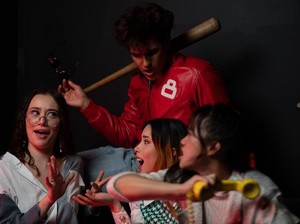 Hubungan Pertemanan Bisa Jadi Racun, Ini 5 Tanda Kamu Terjebak di Dalamnya!