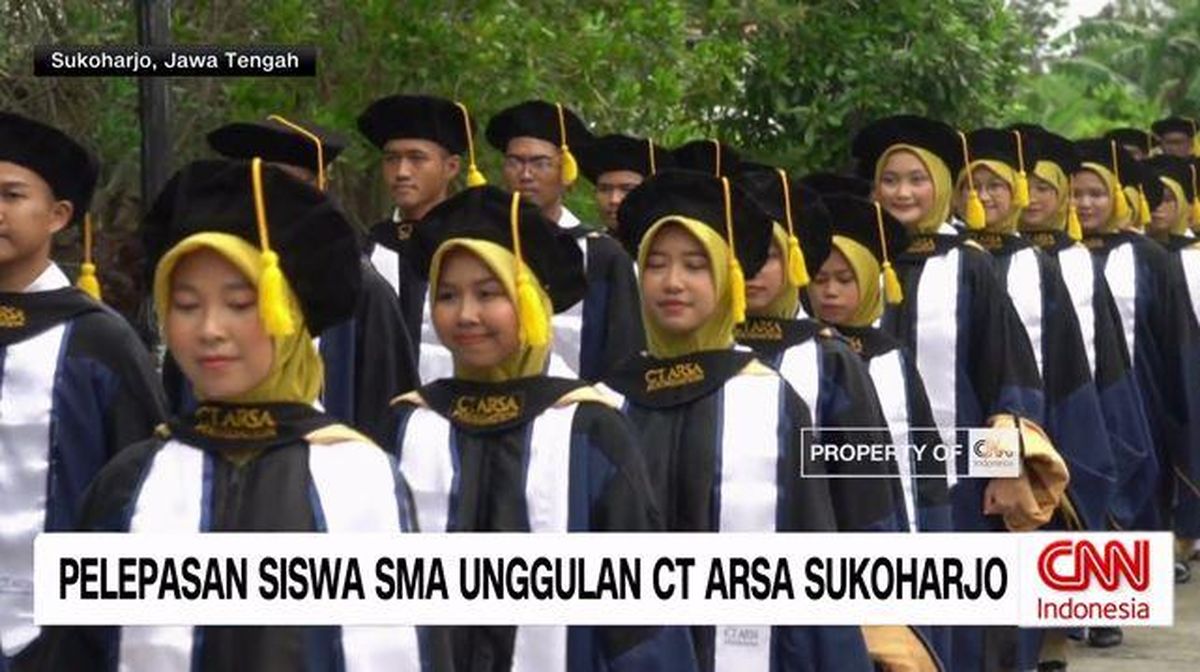 VIDEO: Pelepasan Siswa SMA Unggulan CT Arsa Sukoharjo