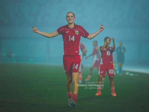 FOTO: Indonesia Buat Kirgistan Menangis, Isa Warps Selebrasi Velocity