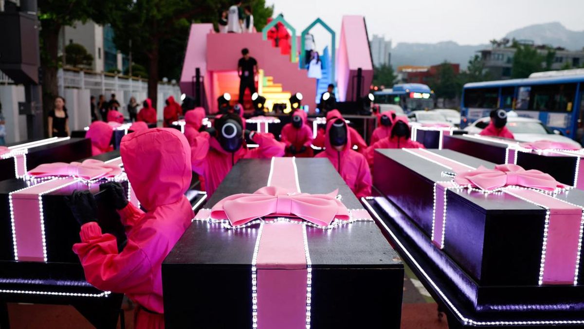 Netflix House, Atraksi buat Fans Masuk 'Dunia' Wednesday dan Squid Game