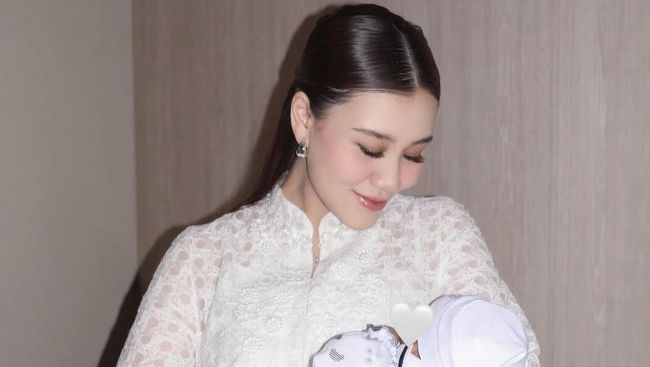 Aaliyah Massaid Olahraga Sebelum 1 Bulan Pasca Melahirkan, Amankah?