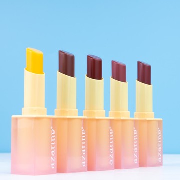 img-title Sunscreen untuk Bibir, Azarine Luncurkan Glowkiss Sunscreen Lip Balm SPF 35 PA+++