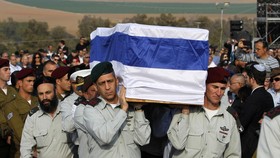 PM Israel Ini Dijuluki 'Penjagal Beirut', Tersiksa Koma 8 Tahun & Mati
