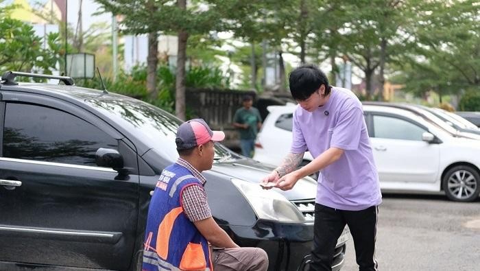Lebih Dikenal Sebagai 