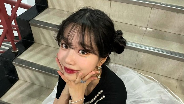 Get The Look: Inspirasi Tampil Cute ala Jo Yu Ri