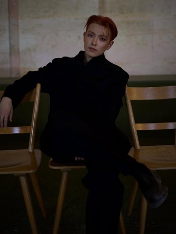 Keren! Intip 5 Potret Hongjoong ATEEZ Saat Menghadiri Jacquemus Show di Paris Men's Fashion Week