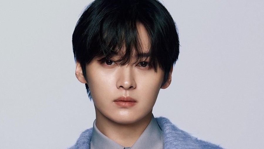 Lee Know Stray Kids diumumkan sebagai global brand ambassador Gucci.