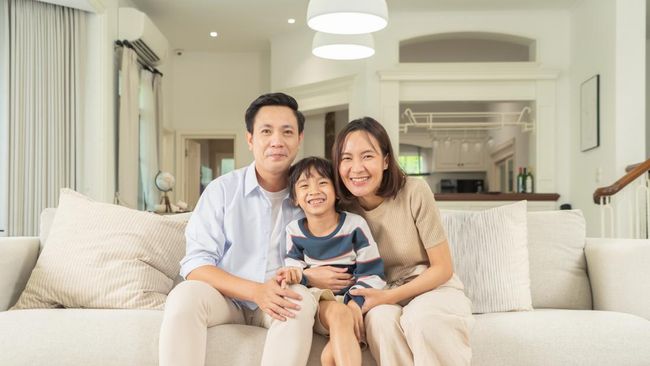 Mengenal Orang Tua Overprotektif: Ciri-ciri, Bahaya, dan Cara Mengatasinya