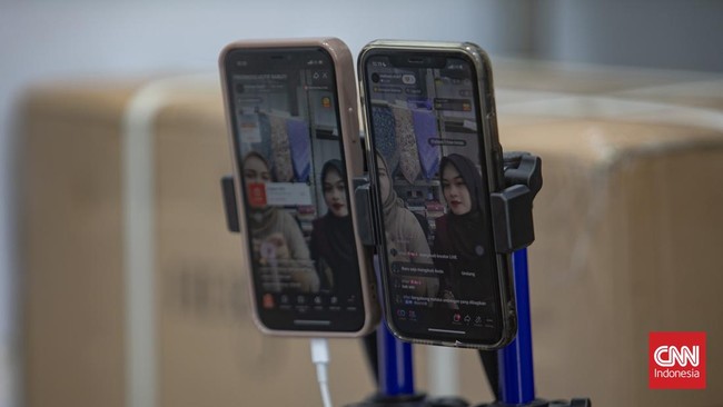 Dirjen Pajak Bimo Wijayanto menjelaskan harga barang di platform digital sudah mencakup kewajiban perpajakan dari para pedagang.