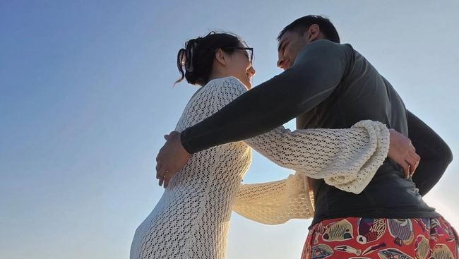 Honeymoon Naik Yacht, Ini 7 Momen Pevita Pearce Makin Bucin dengan Suami Tajir Melintir