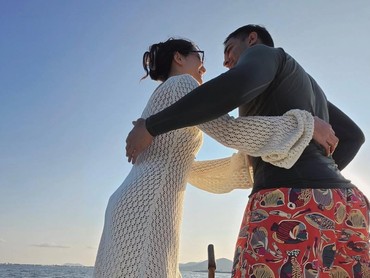 Honeymoon Naik Yacht, Ini 7 Momen Pevita Pearce Makin Bucin dengan Suami Tajir Melintir