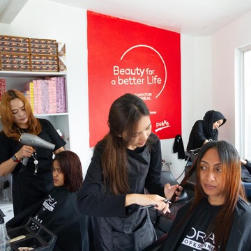 L'Oreal Indonesia Beauty For A Better Life, Berdayakan Lebih dari 6,400 Perempuan Melalui Pelatihan Kecantikan