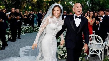 img-title Siapakah Lauren Sanchez? Penyiar dan Pilot yang Menikah dengan Jeff Bezos