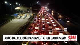 VIDEO: Tol Cikampek Padat Usai Libur Panjang