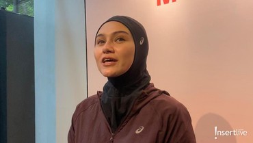 img-title Ikut Half Marathon di Australia, Zee Zee Shahab Didukung Penuh Suami